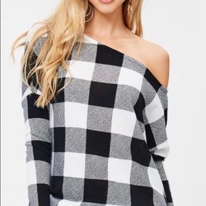 NWOT Women’s Buffalo Checked Top